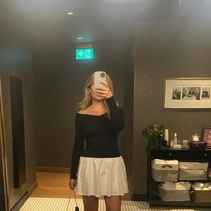 Black and white Off-Shoulder drop waist dress